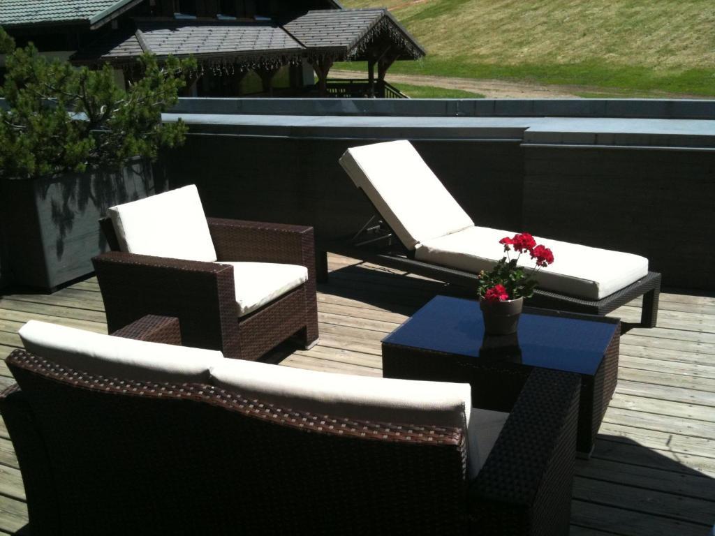 Hotel Bellevue Les Gets Exterior foto