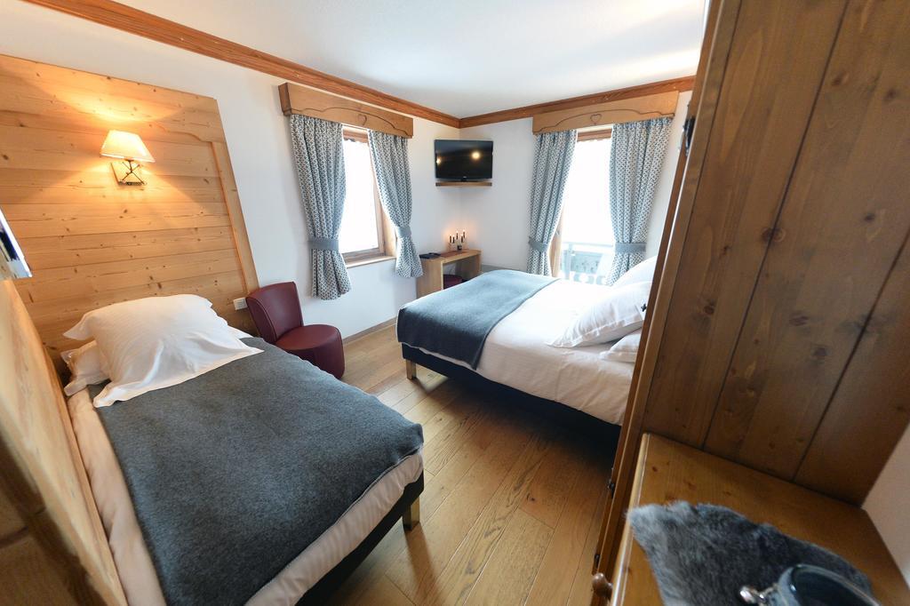 Hotel Bellevue Les Gets Exterior foto